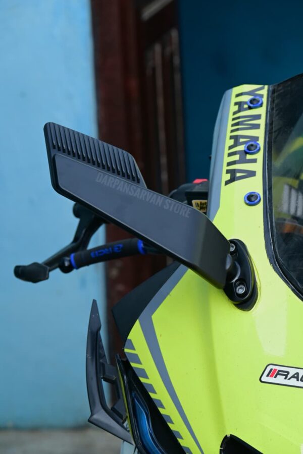 Aerodynamic Max Mirror Visor Fit